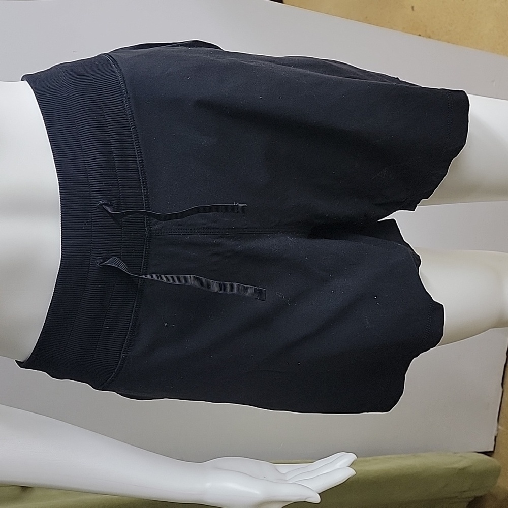 Tuff Athletics Black Nylon and Spandex Athletic Casual Shorts Size XL